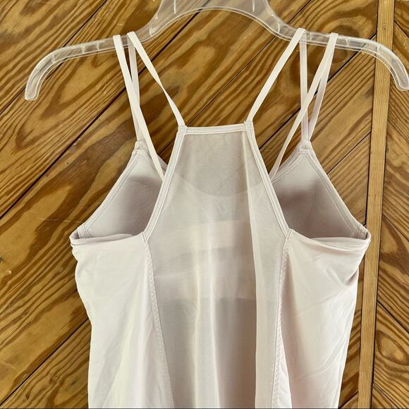 ATHLETA Dream Support Bra Tank Pink Blush - Picture 3 of 8
